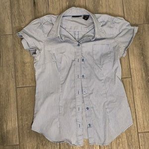 New York & Co. Button Down Short Sleeve Size Small